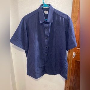 NWT Beautiful light weight custom philipino shirt.